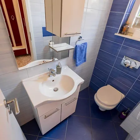 Charming Three Bedroom House Turanj